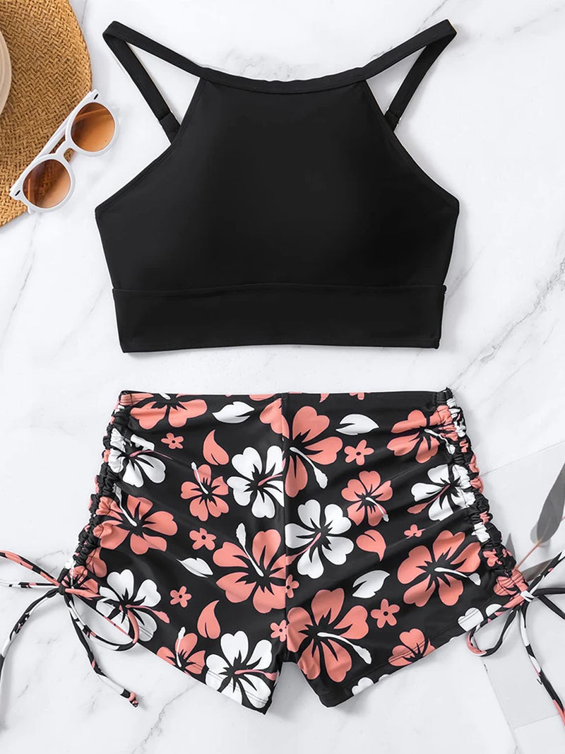 Biquíni Feminino de Cintura Alta com Estampa Floral e Shorts com Cordão