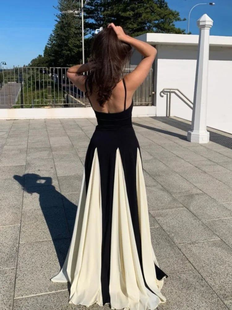 Vestido Longo Elegante Preto e Branco com Alças